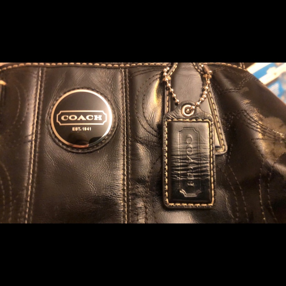 Coach purse - Picture 2 of 4